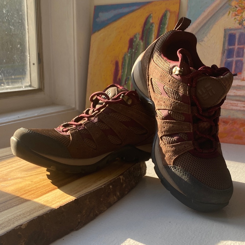 Women's Columbia Brown Hiking Shoes